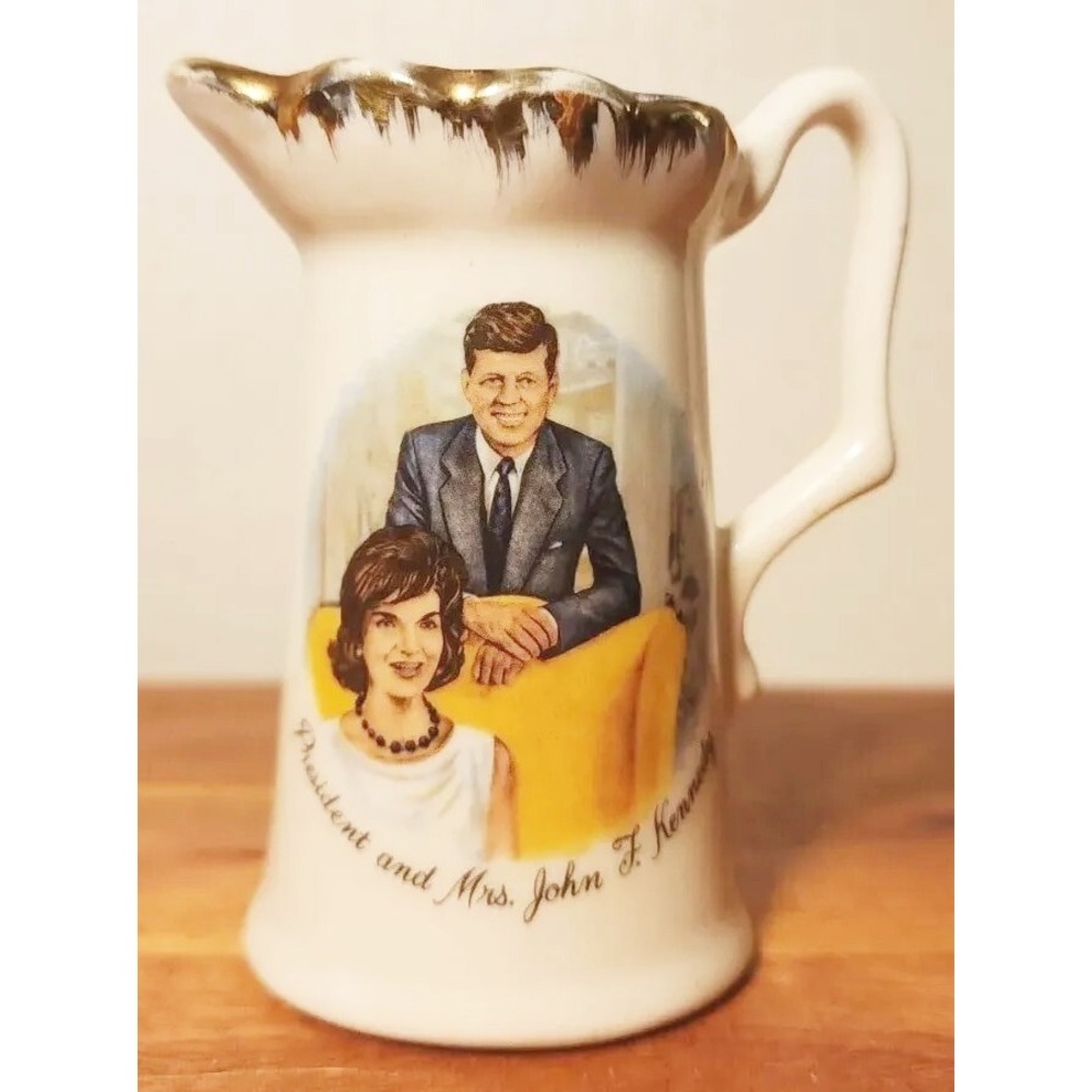 President John F. Kennedy & Mrs. Kennedy Vintage 3.5" Creamer Pitcher Gold Rim